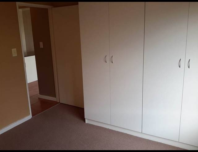 2 bed property to rent in STRAND